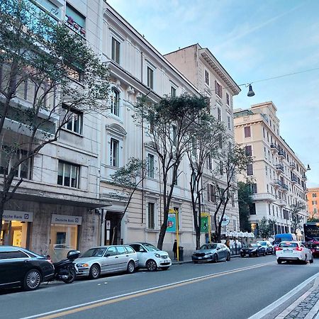 Ych-Casa Indipendente In Zona Prati Apartment Rome Bagian luar foto