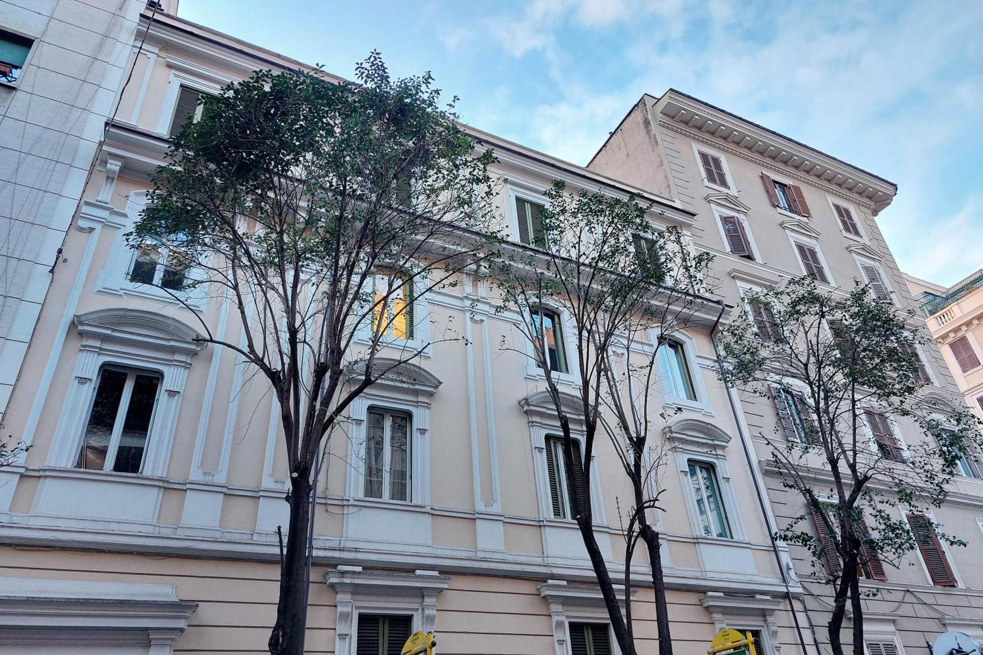 Ych-Casa Indipendente In Zona Prati Apartment Rome Bagian luar foto