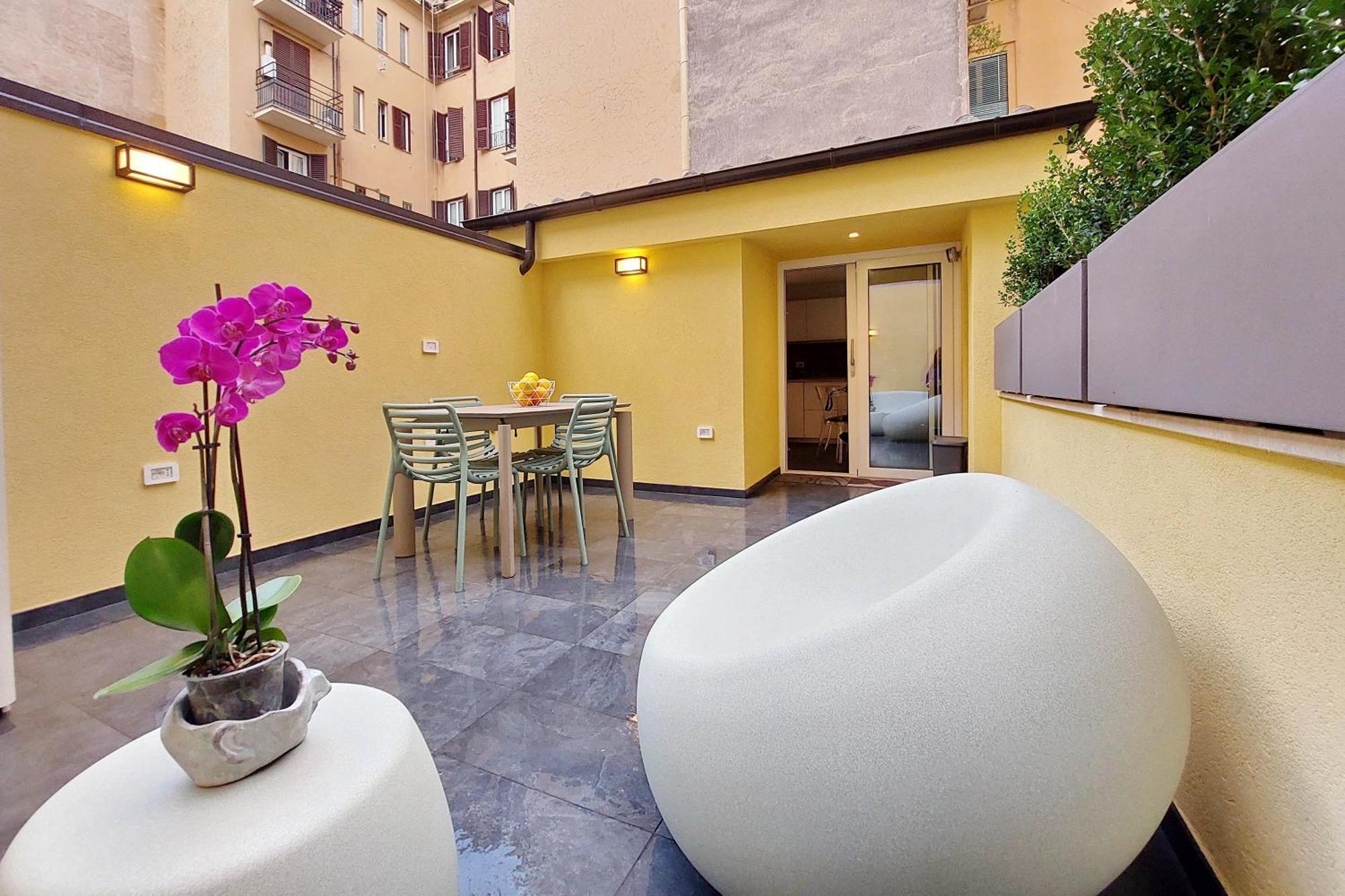 Ych-Casa Indipendente In Zona Prati Apartment Rome Bagian luar foto