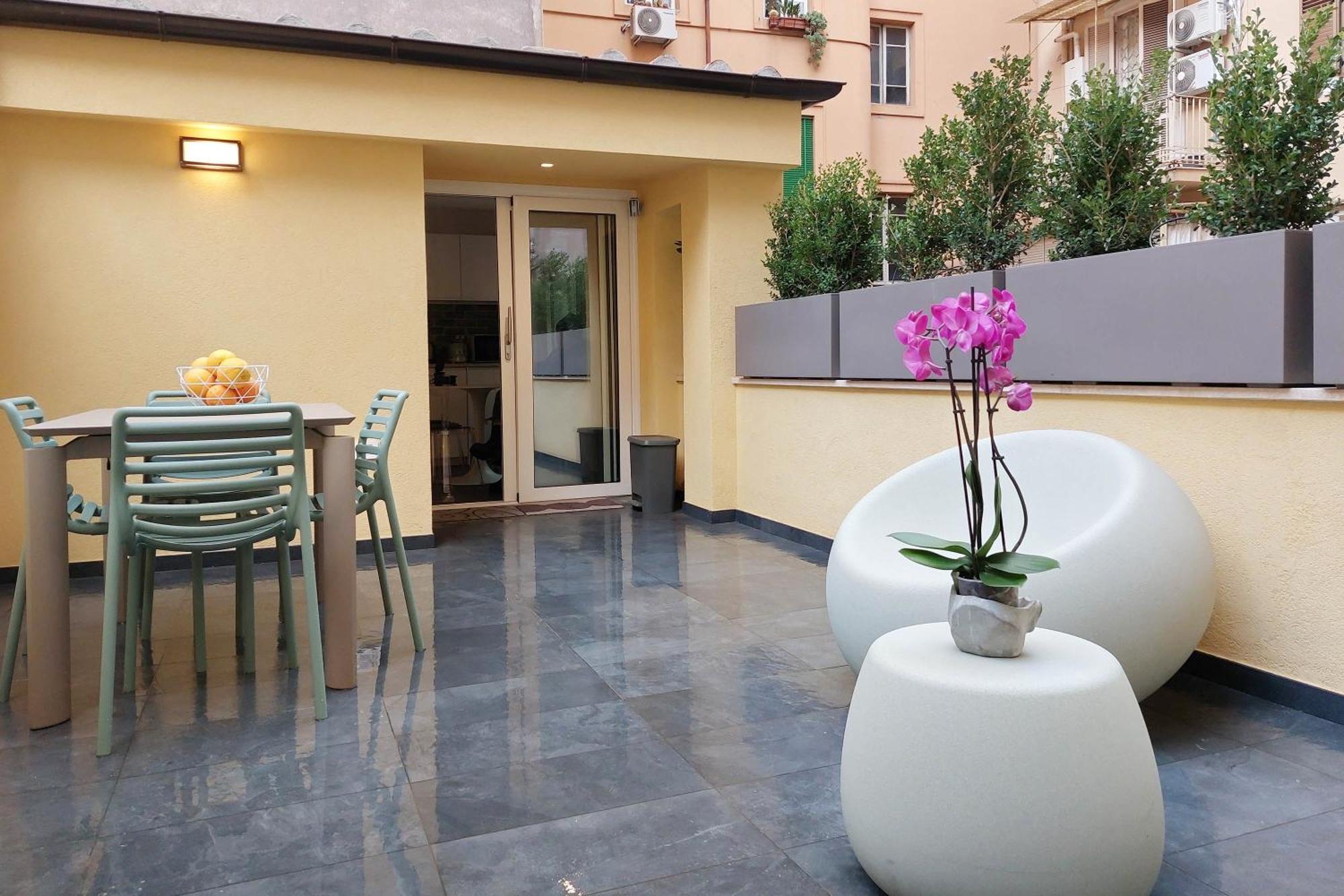 Ych-Casa Indipendente In Zona Prati Apartment Rome Bagian luar foto